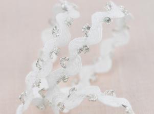 SX302山形環飾邊帶ZIG ZAG with Metallic Loop