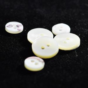 72192孔貝殼釦-尖尾螺-厚1.8MMTROCAS SHELL BUTTON