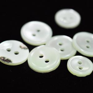 72202孔貝殼釦-尖尾螺-厚1.8MMTROCAS SHELL BUTTON