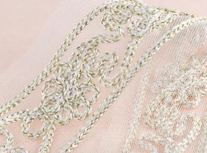 OT752蔥紗繡花網底帶METALLIC EMBROIDERY LACE